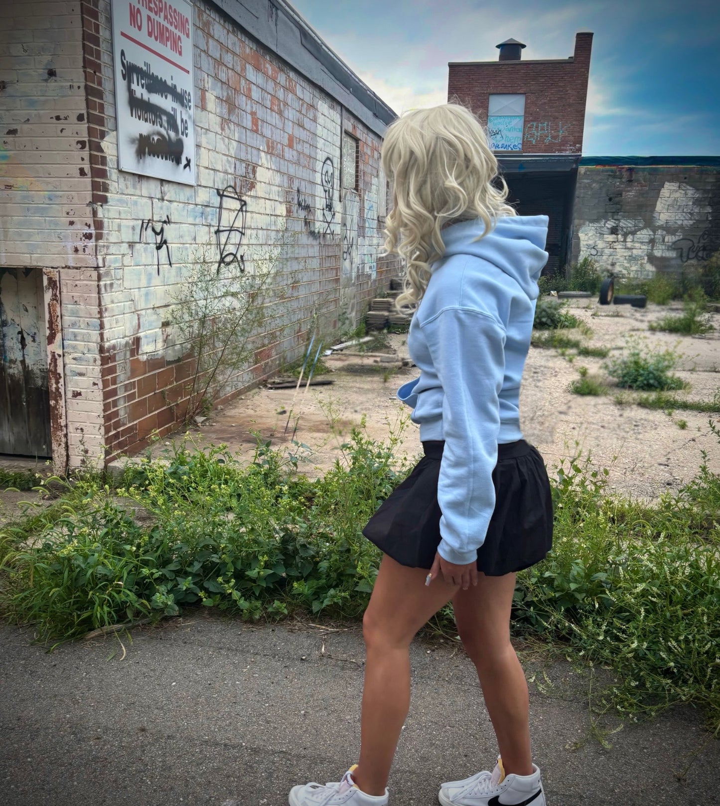 Daisies Light Blue Hooded Sweatshirt